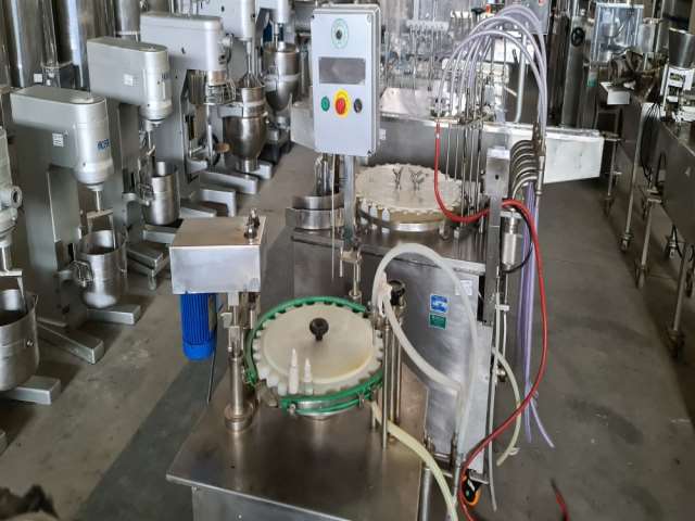 Envasadora rotativa c/ tampador batoque marca Nelpas