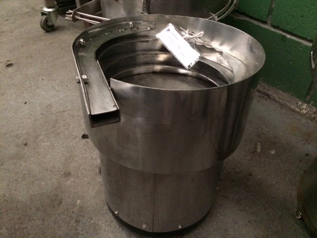 Alimentador de tampa vibratório Ø 300 mm